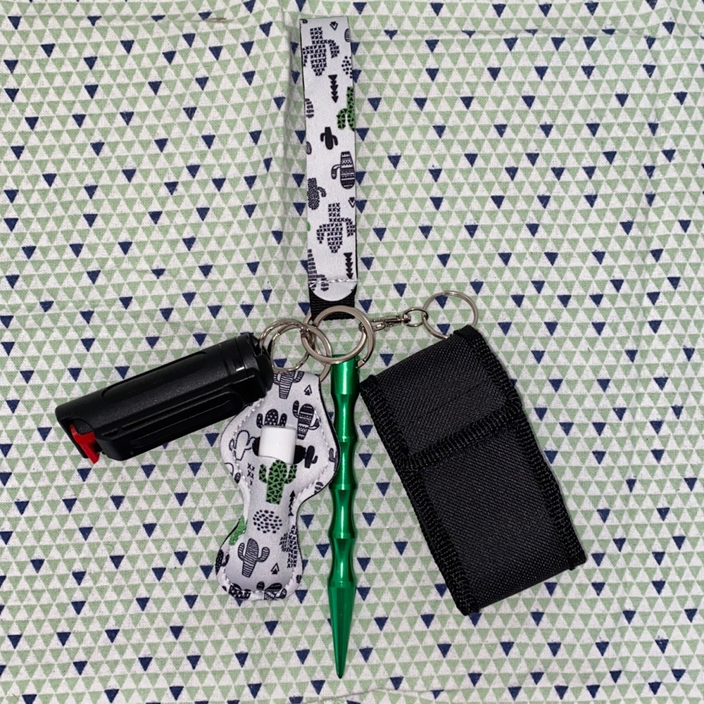 Self defense keychain